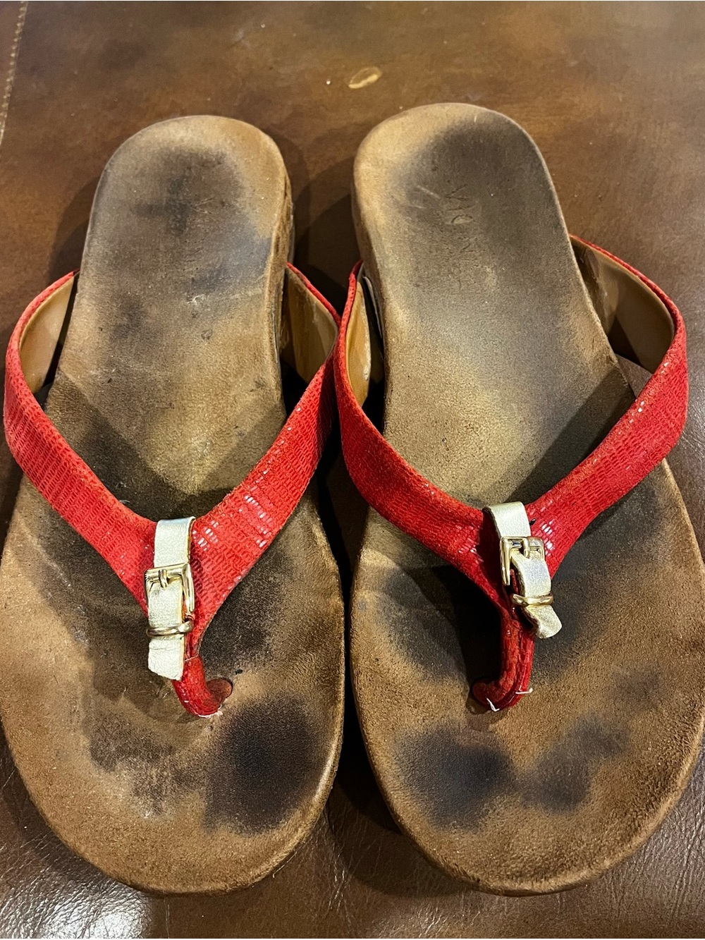 Vionic Red Thong Sandals with Metallic Buckle